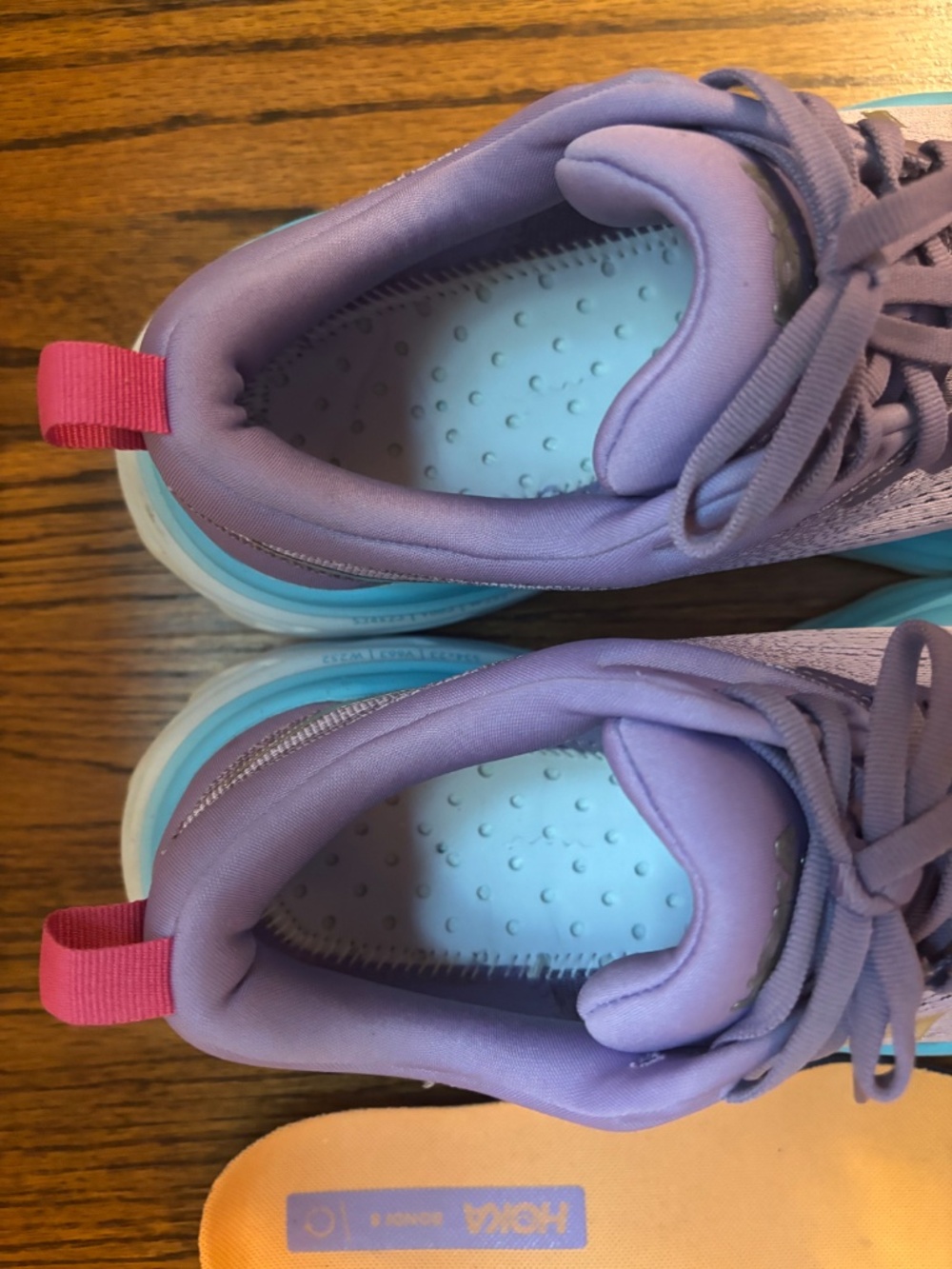 Hoka Bondi 8. Size 9. Worn once - Picture 4 of 6